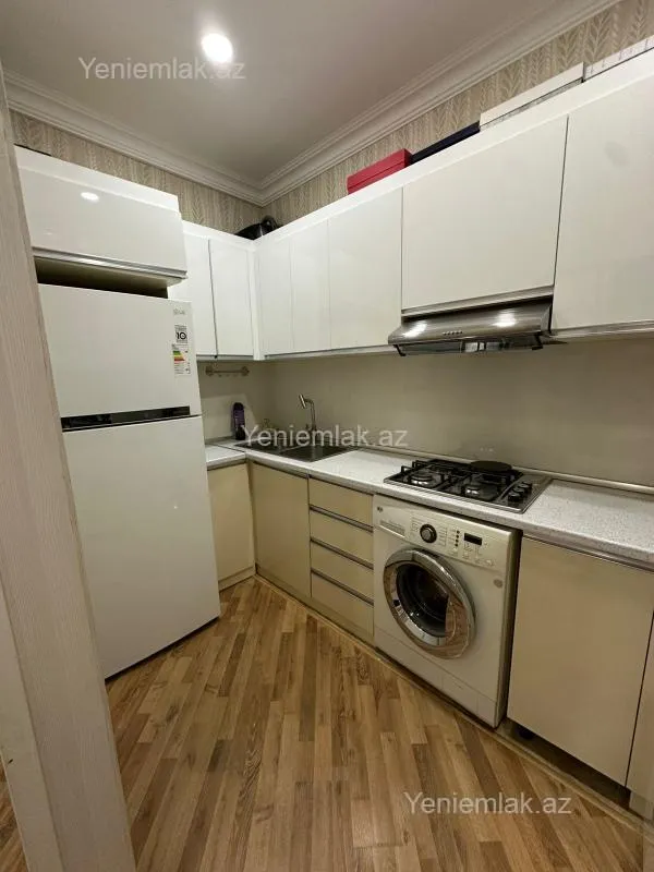 Satılır 2 otaqlı yeni tikili 63 m²