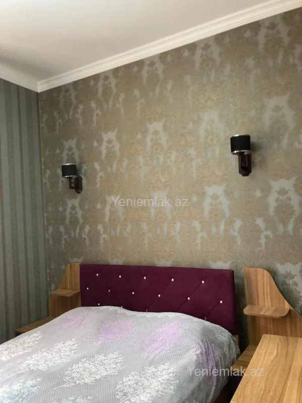 Satılır 4 otaqlı həyət evi 100 m²