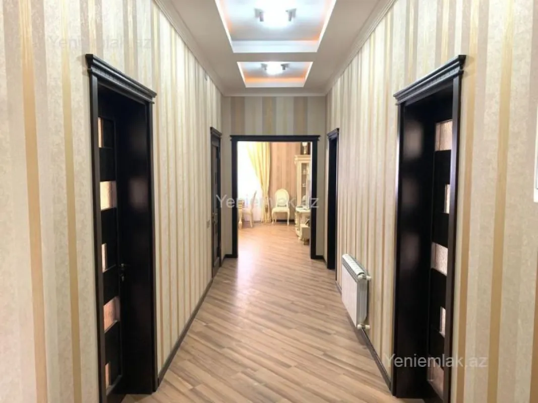 Satılır 4 otaqlı həyət evi 100 m²