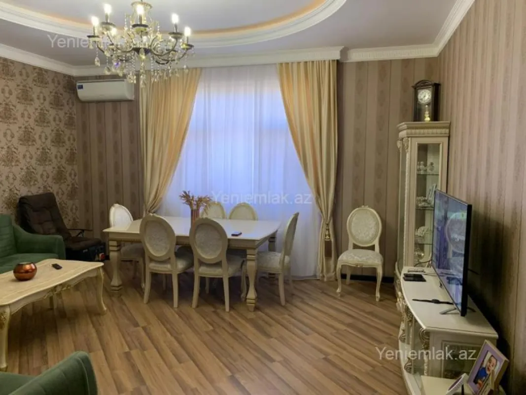 Satılır 4 otaqlı həyət evi 100 m²