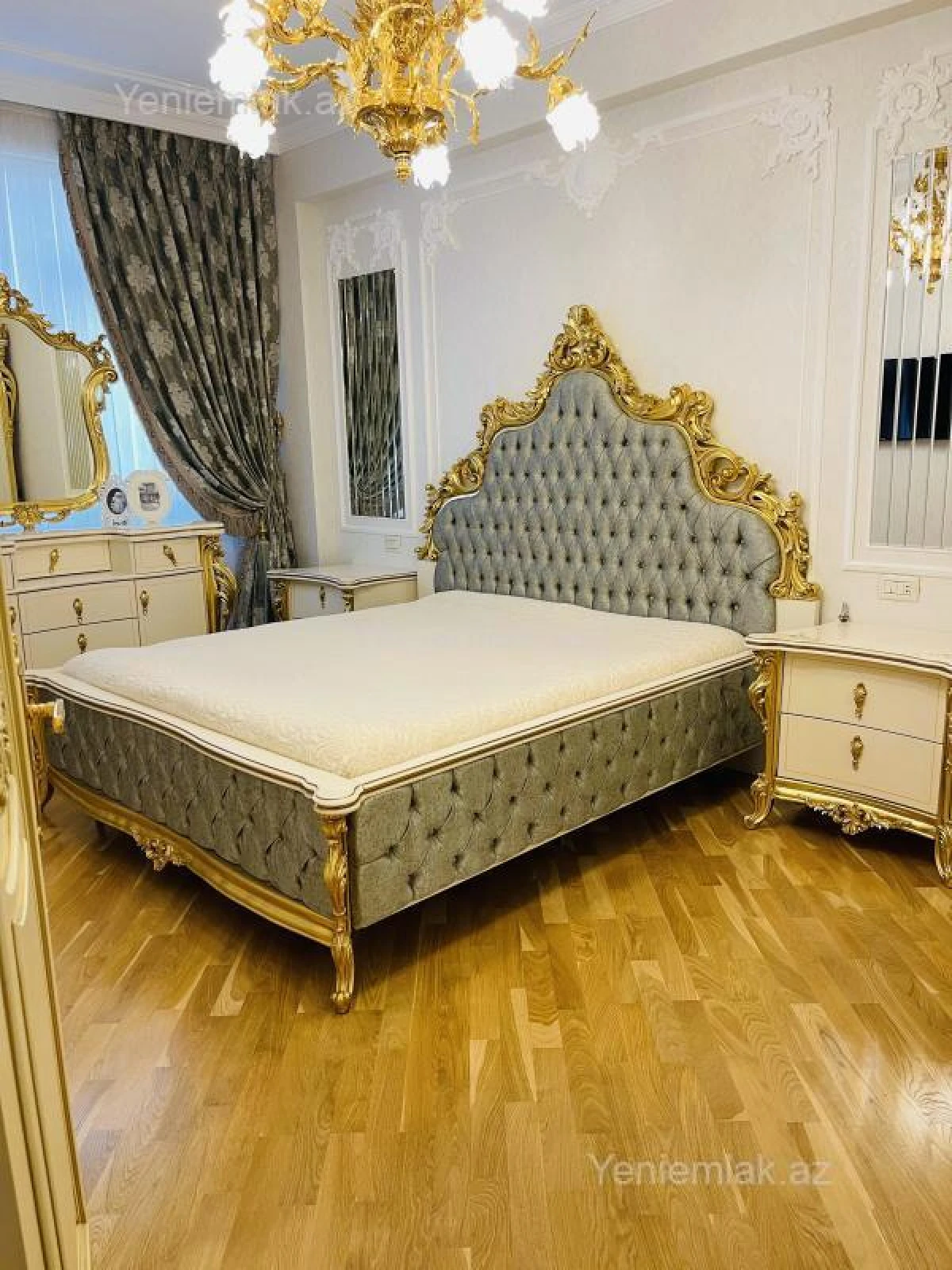 Satılır 4 otaqlı yeni tikili 160 m²