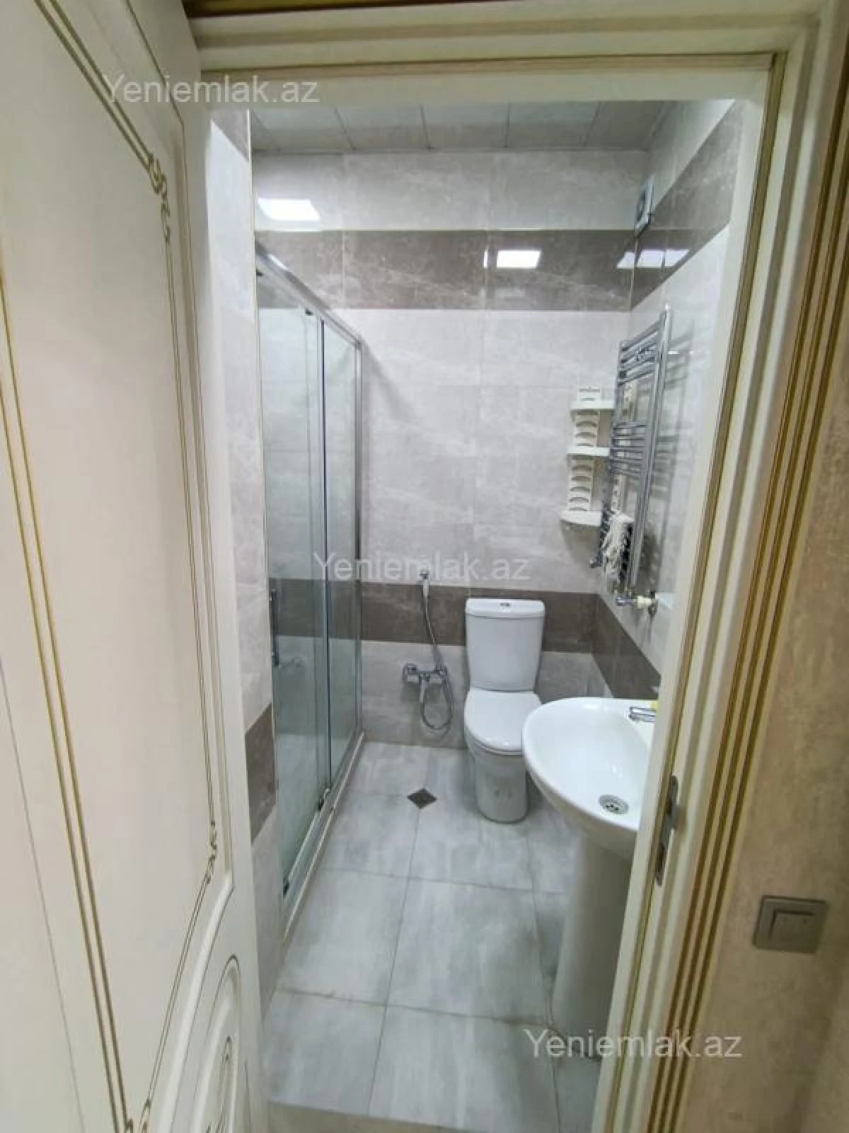 Satılır 2 otaqlı yeni tikili 42 m²