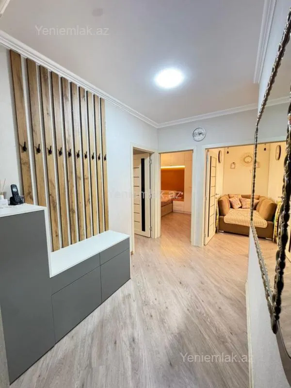 Satılır 3 otaqlı köhnə tikili 90 m²