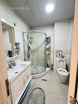 Satılır 3 otaqlı köhnə tikili 90 m²
