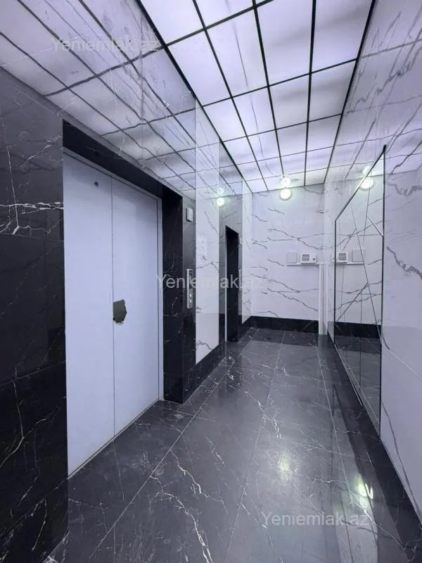 Satılır 3 otaqlı yeni tikili 100 m²