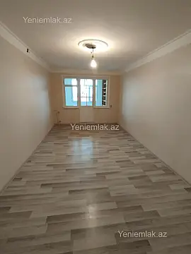Satılır 3 otaqlı köhnə tikili 70 m²
