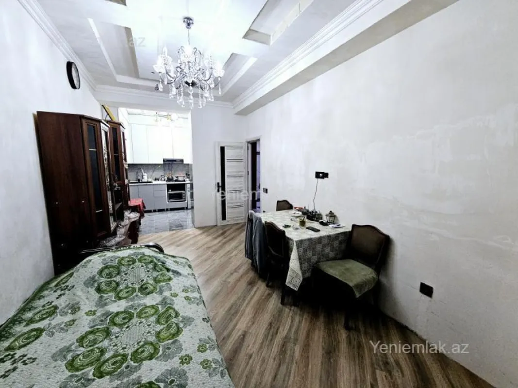 Satılır 3 otaqlı yeni tikili 94 m²