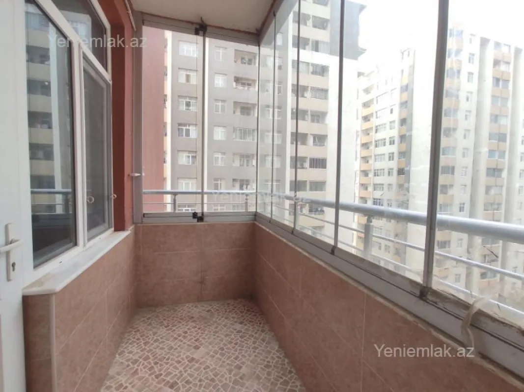Satılır 3 otaqlı yeni tikili 135 m²