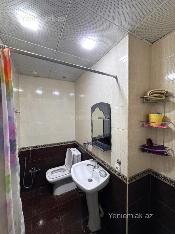 Satılır 2 otaqlı yeni tikili 62 m²