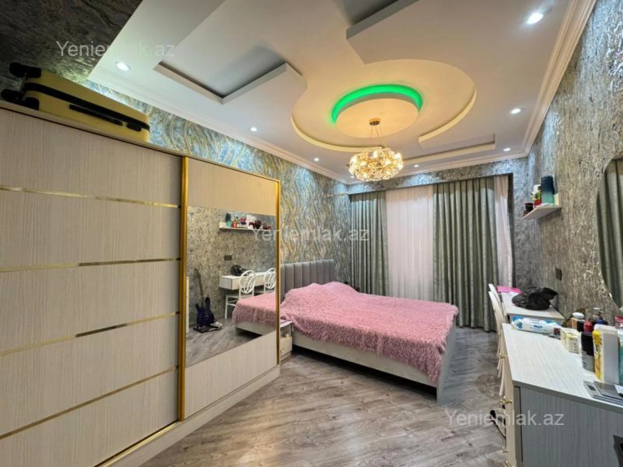 Satılır 3 otaqlı yeni tikili 101 m²