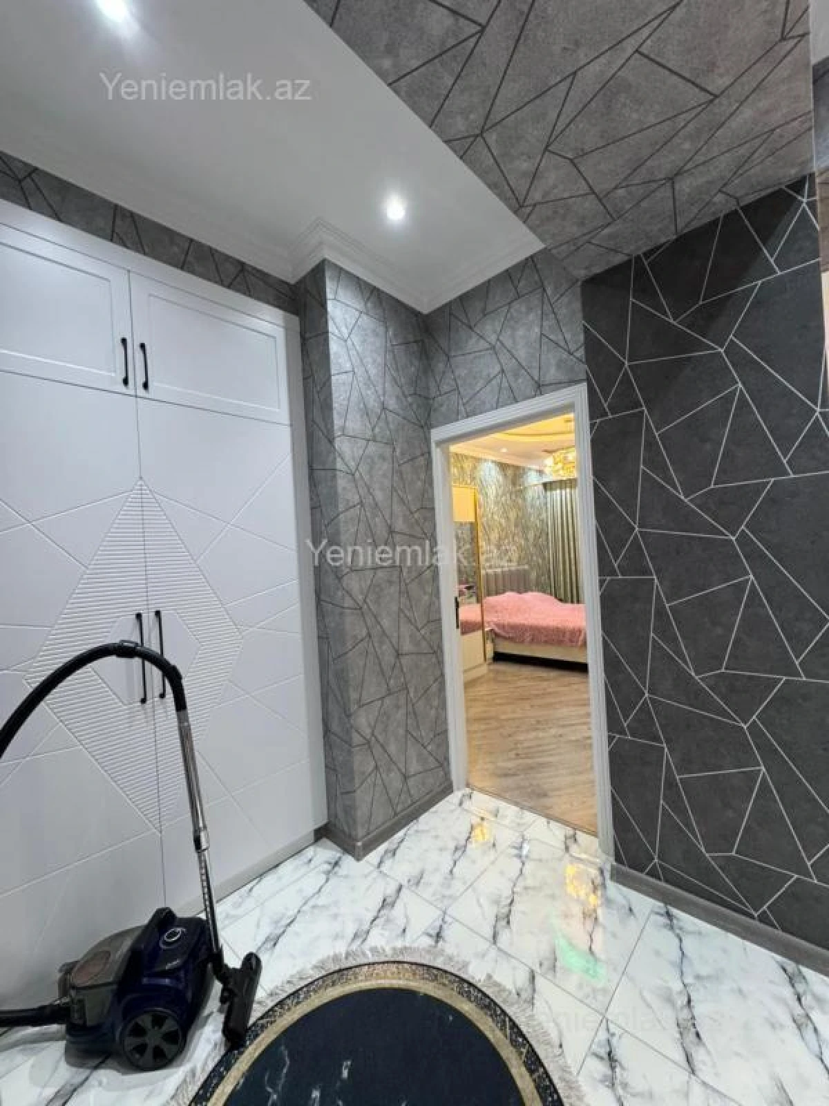 Satılır 3 otaqlı yeni tikili 101 m²