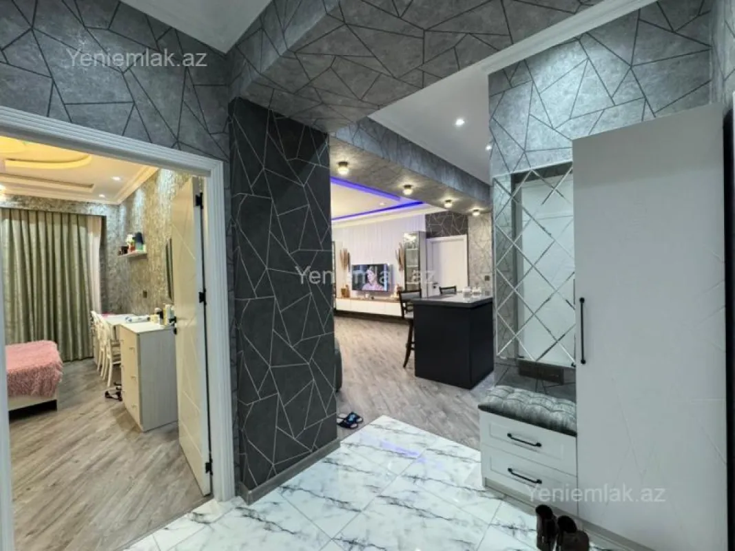 Satılır 3 otaqlı yeni tikili 101 m²