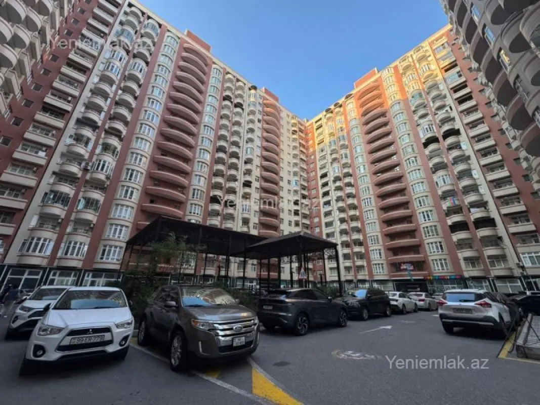 Satılır 3 otaqlı yeni tikili 101 m²