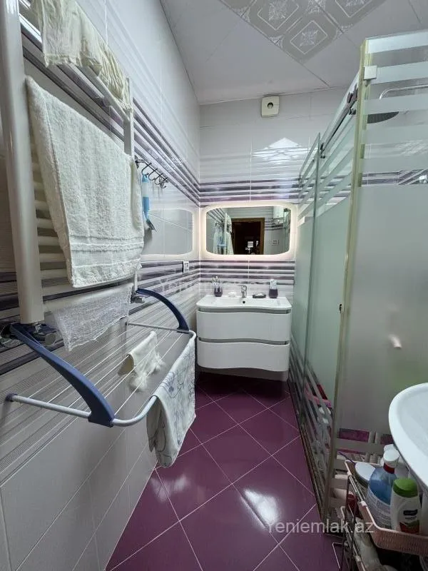 Satılır 3 otaqlı yeni tikili 109 m²