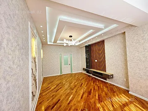 Satılır 3 otaqlı yeni tikili 120 m²