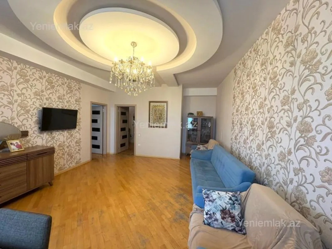 Satılır 3 otaqlı yeni tikili 100 m²