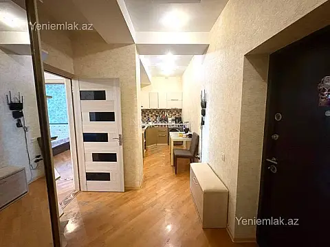 Satılır 3 otaqlı yeni tikili 100 m²