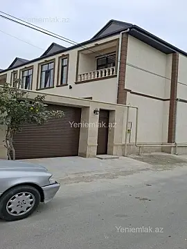 Satılır 6 otaqlı həyət evi 240 m²