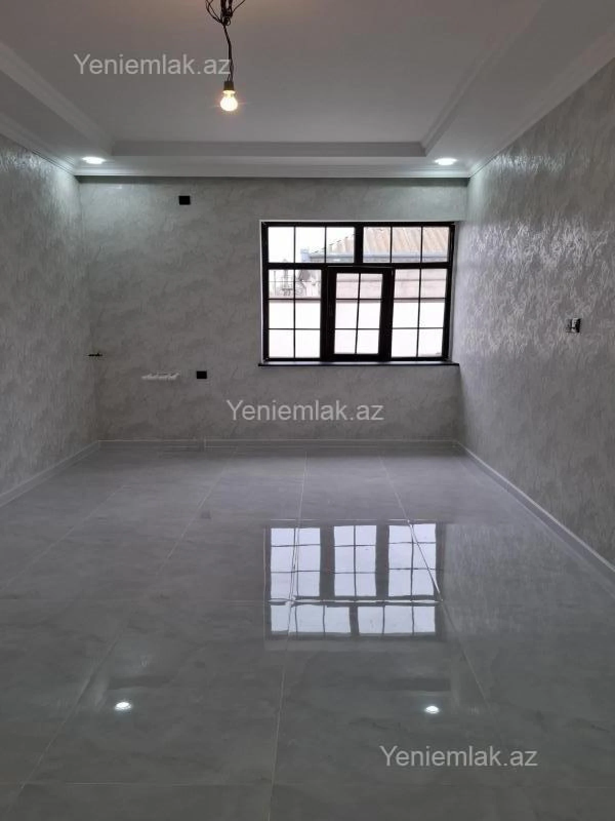 Satılır 6 otaqlı həyət evi 240 m²