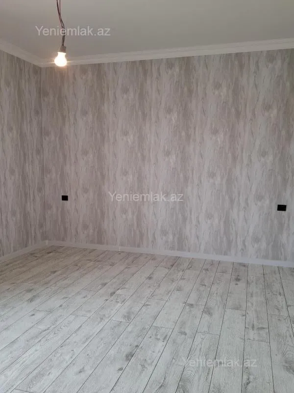 Satılır 6 otaqlı həyət evi 240 m²