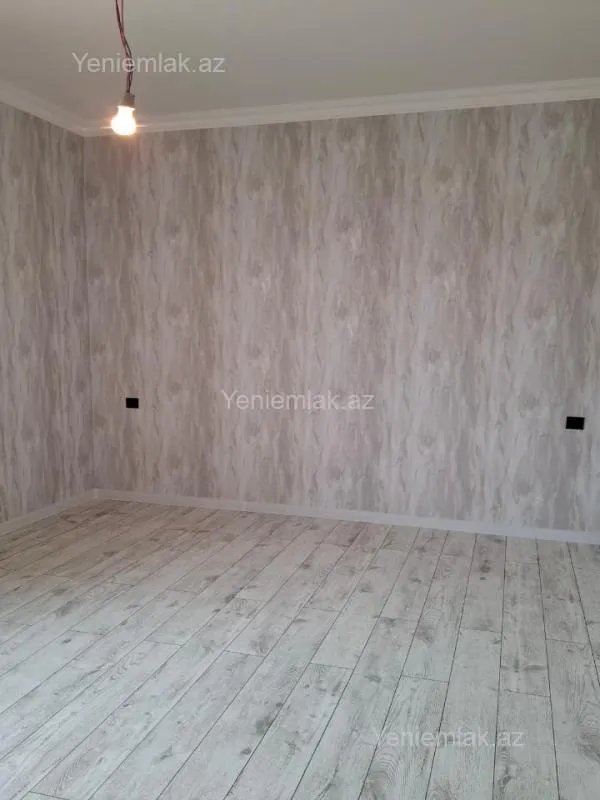 Satılır 6 otaqlı həyət evi 180 m²