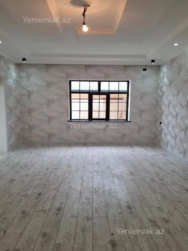 Satılır 6 otaqlı həyət evi 180 m²