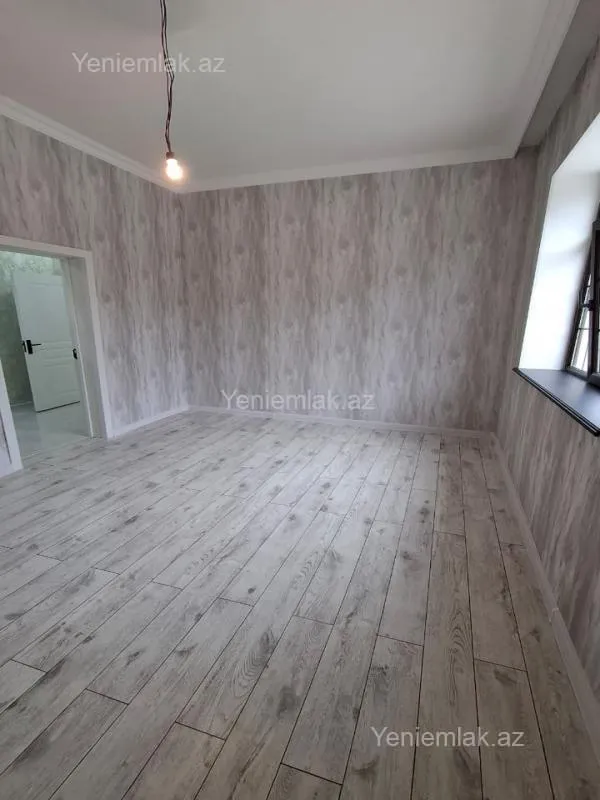 Satılır 6 otaqlı həyət evi 180 m²