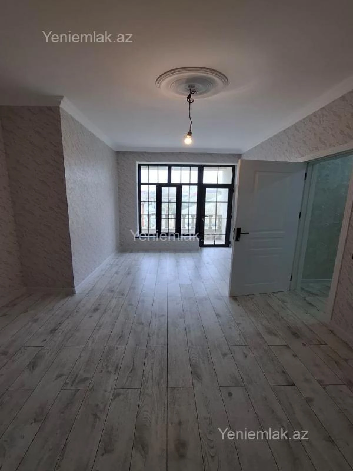 Satılır 6 otaqlı həyət evi 180 m²