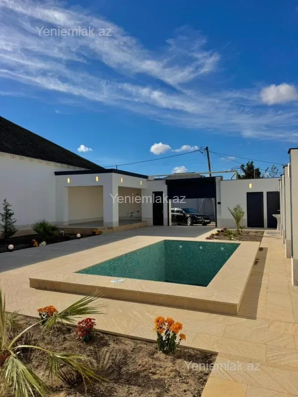 Satılır 4 otaqlı həyət evi 180 m²