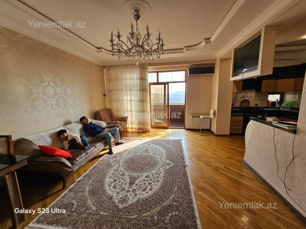 Satılır 3 otaqlı yeni tikili 96 m²