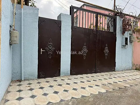 Satılır 6 otaqlı həyət evi 200 m²