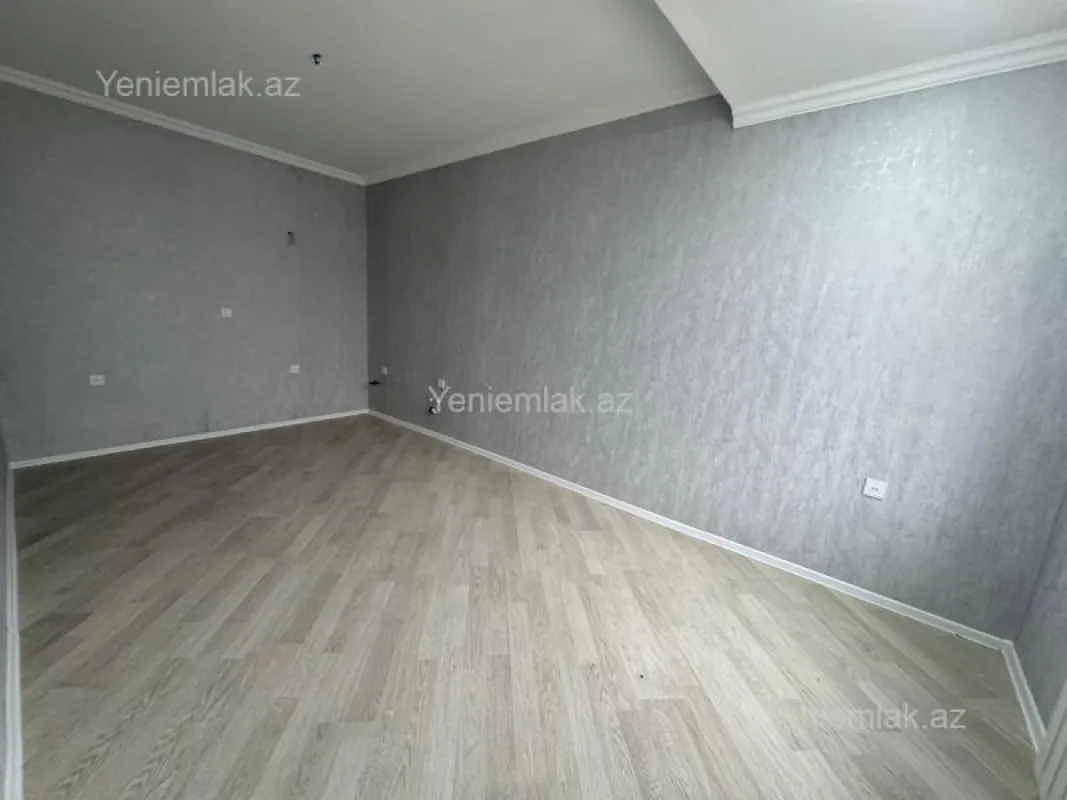 Satılır 6 otaqlı həyət evi 200 m²