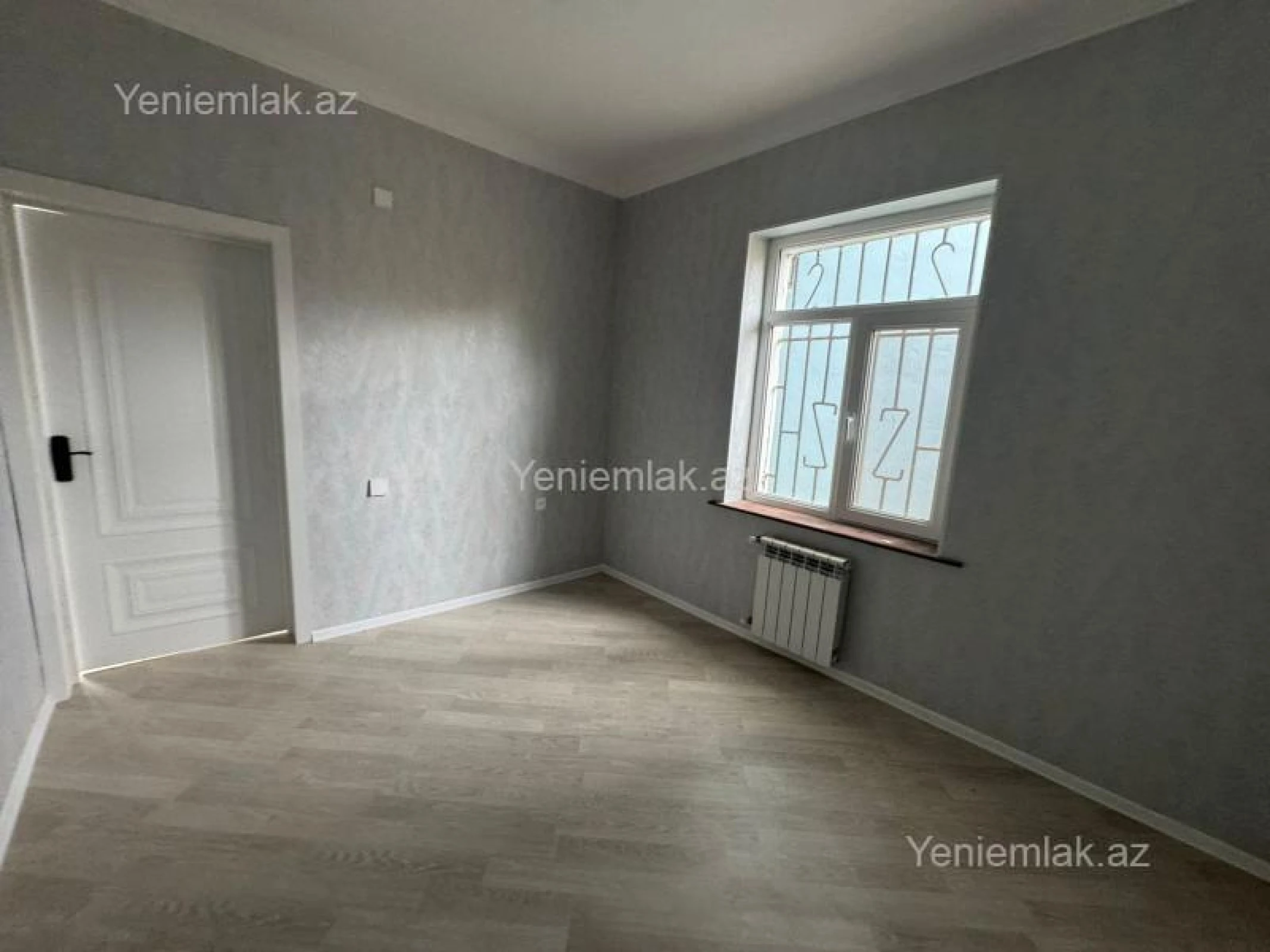 Satılır 6 otaqlı həyət evi 200 m²