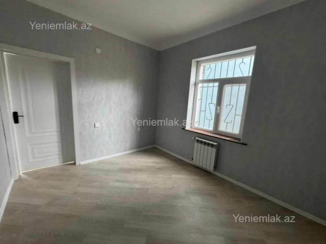 Satılır 6 otaqlı həyət evi 200 m²