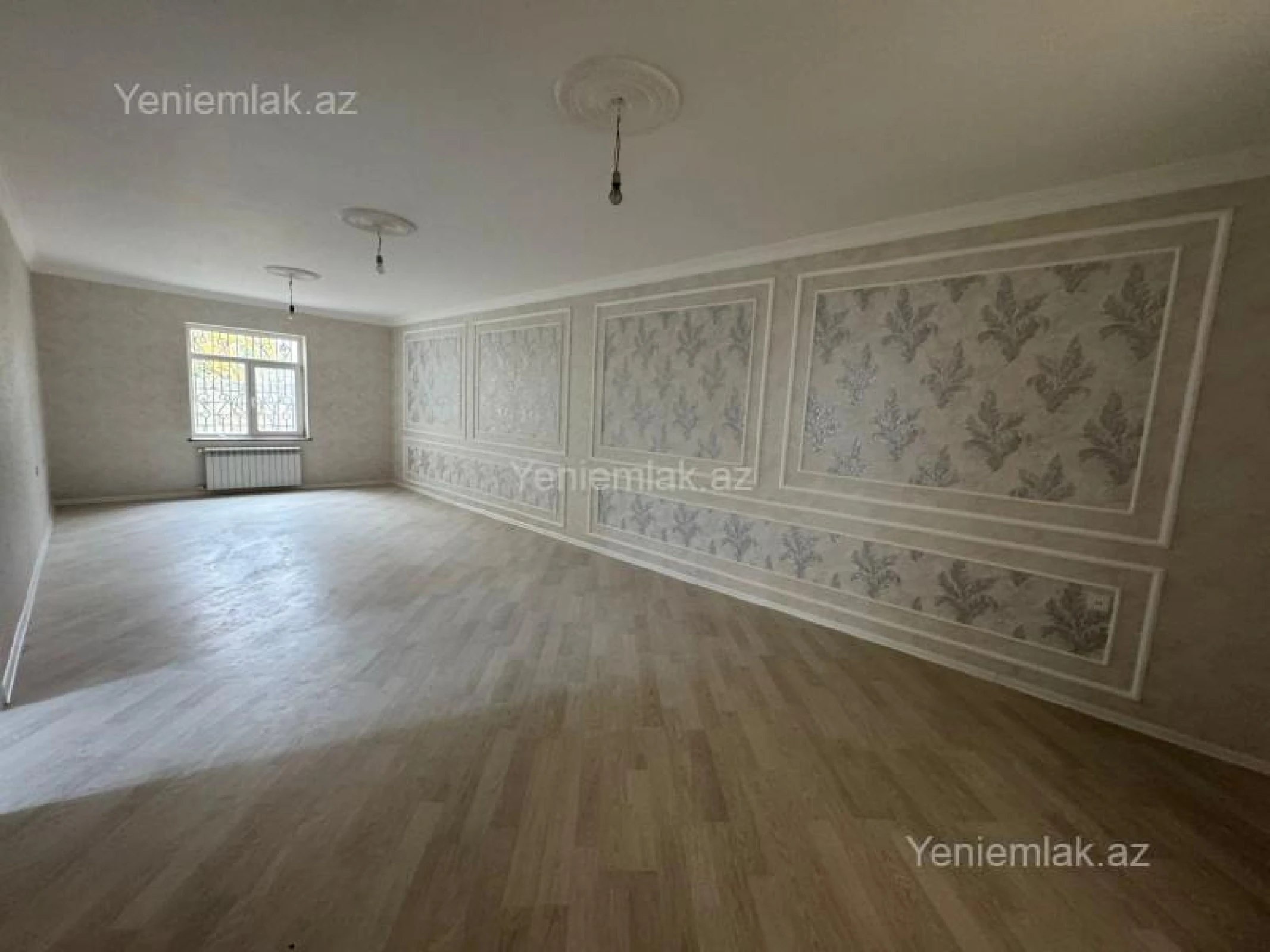 Satılır 6 otaqlı həyət evi 200 m²