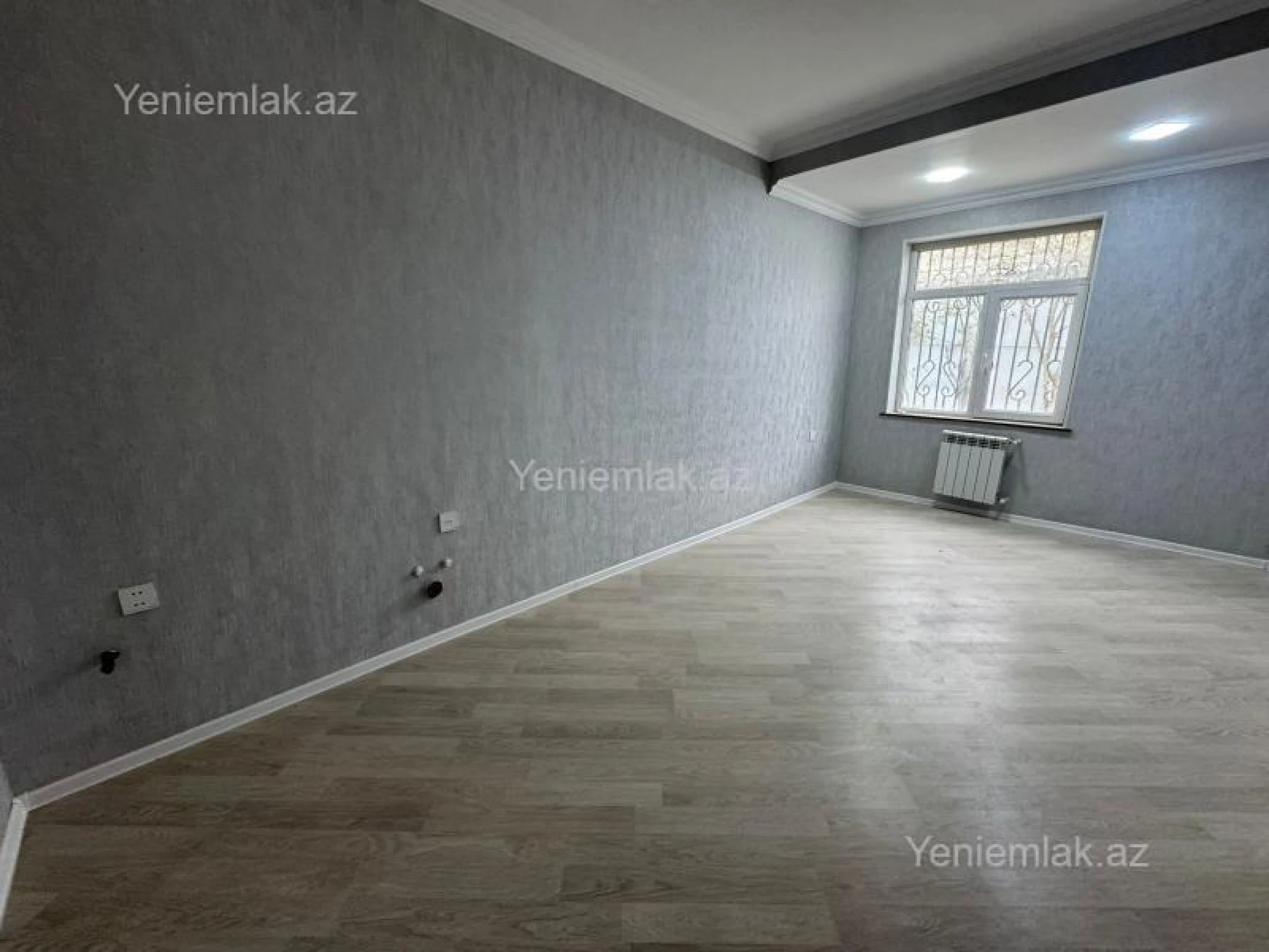 Satılır 6 otaqlı həyət evi 200 m²