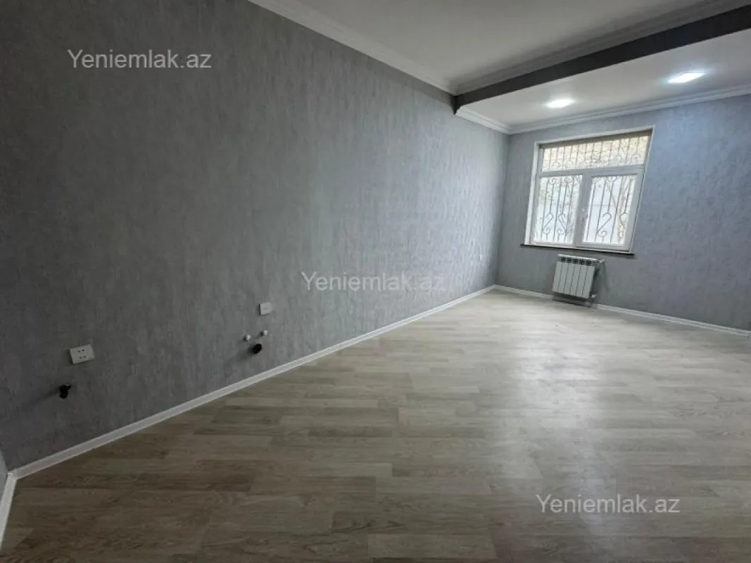 Satılır 6 otaqlı həyət evi 200 m²