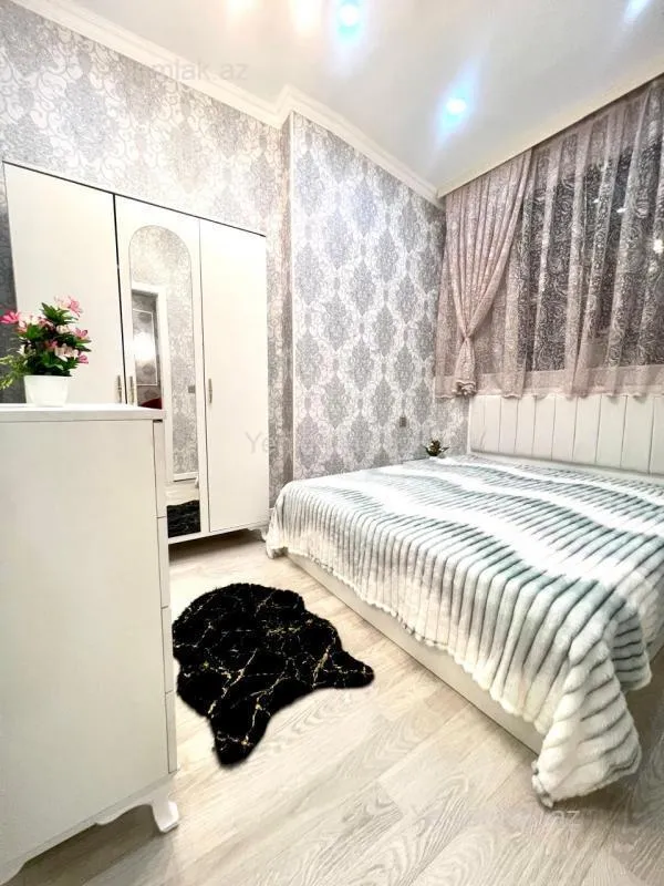 Satılır 3 otaqlı yeni tikili 110 m²