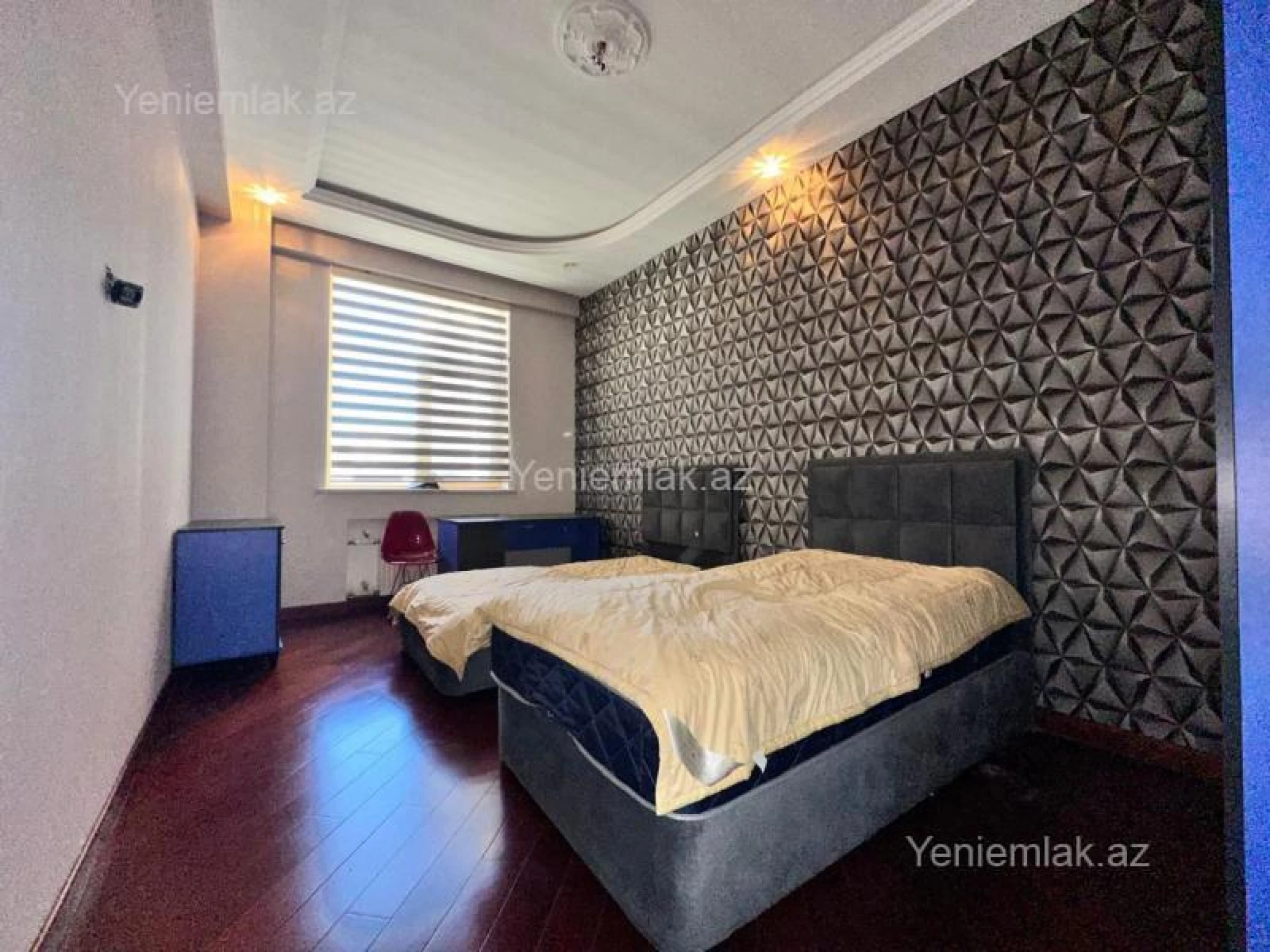 Satılır 4 otaqlı yeni tikili 205 m²