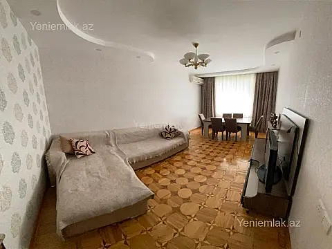 Satılır 3 otaqlı köhnə tikili 90 m²