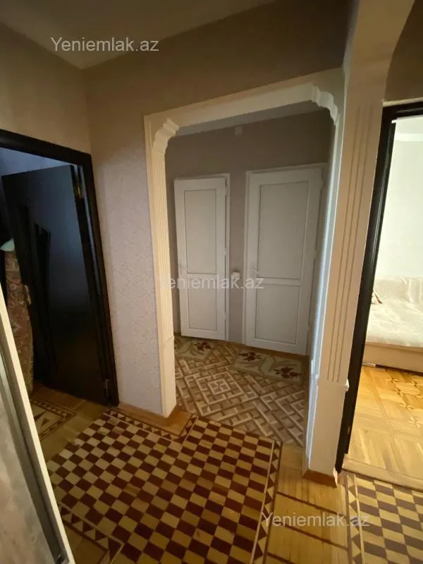 Satılır 3 otaqlı köhnə tikili 90 m²