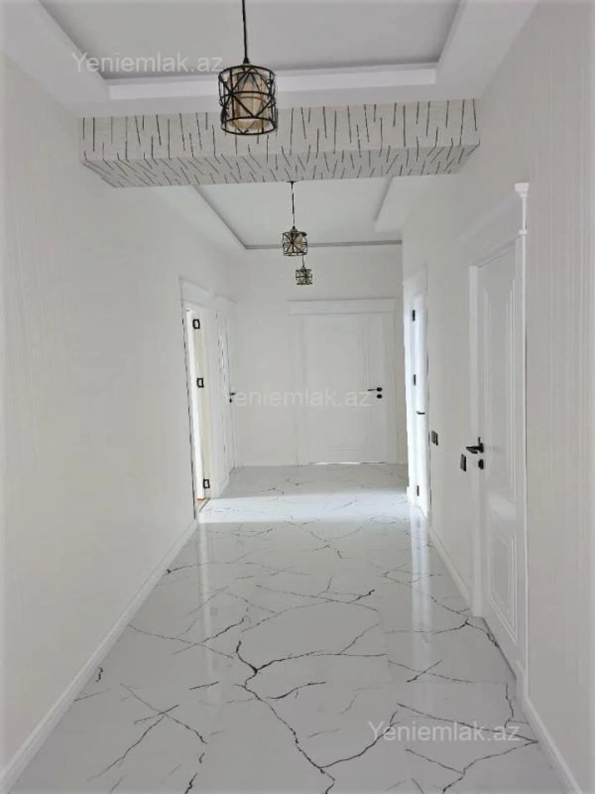 Satılır 4 otaqlı yeni tikili 140 m²
