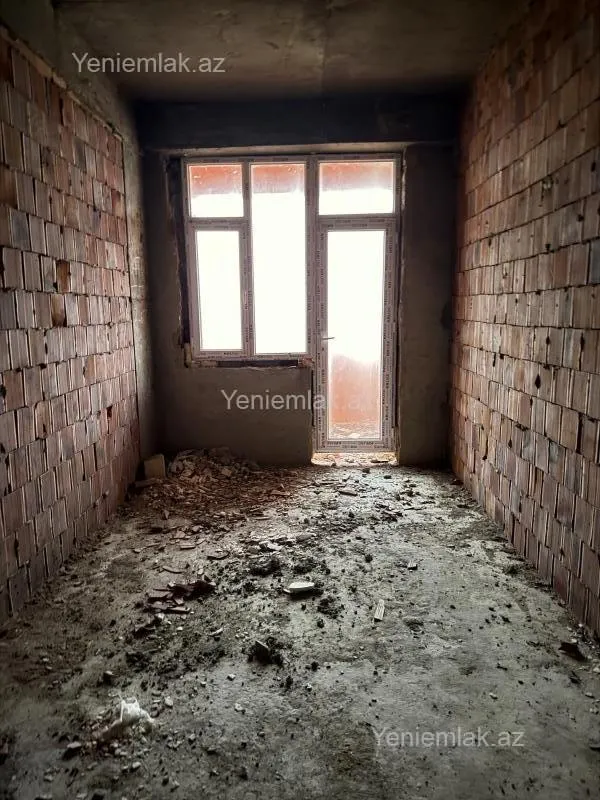 Satılır 3 otaqlı yeni tikili 105 m²