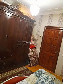 Satılır 3 otaqlı köhnə tikili 70 m²
