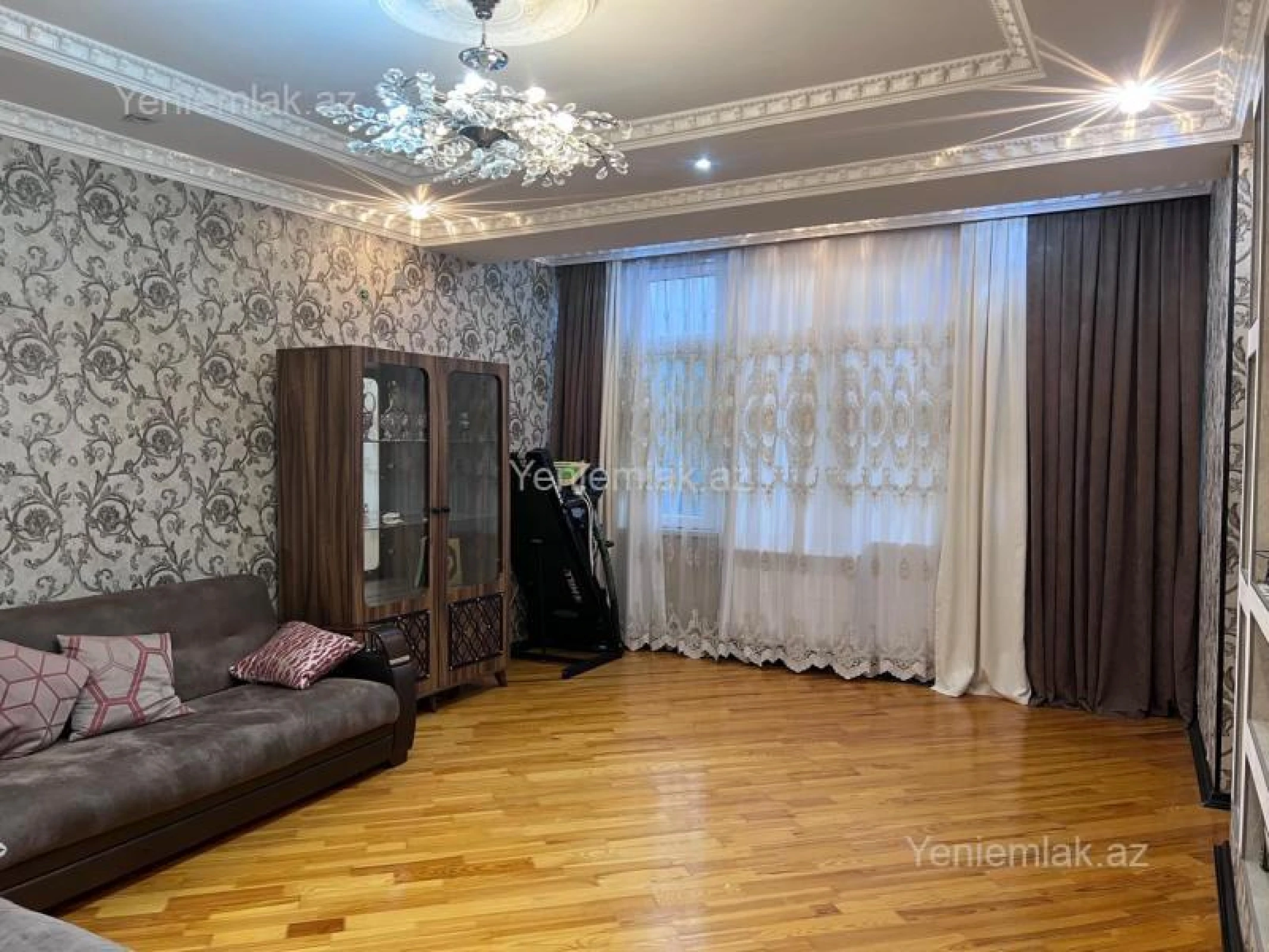Satılır 3 otaqlı yeni tikili 92 m²