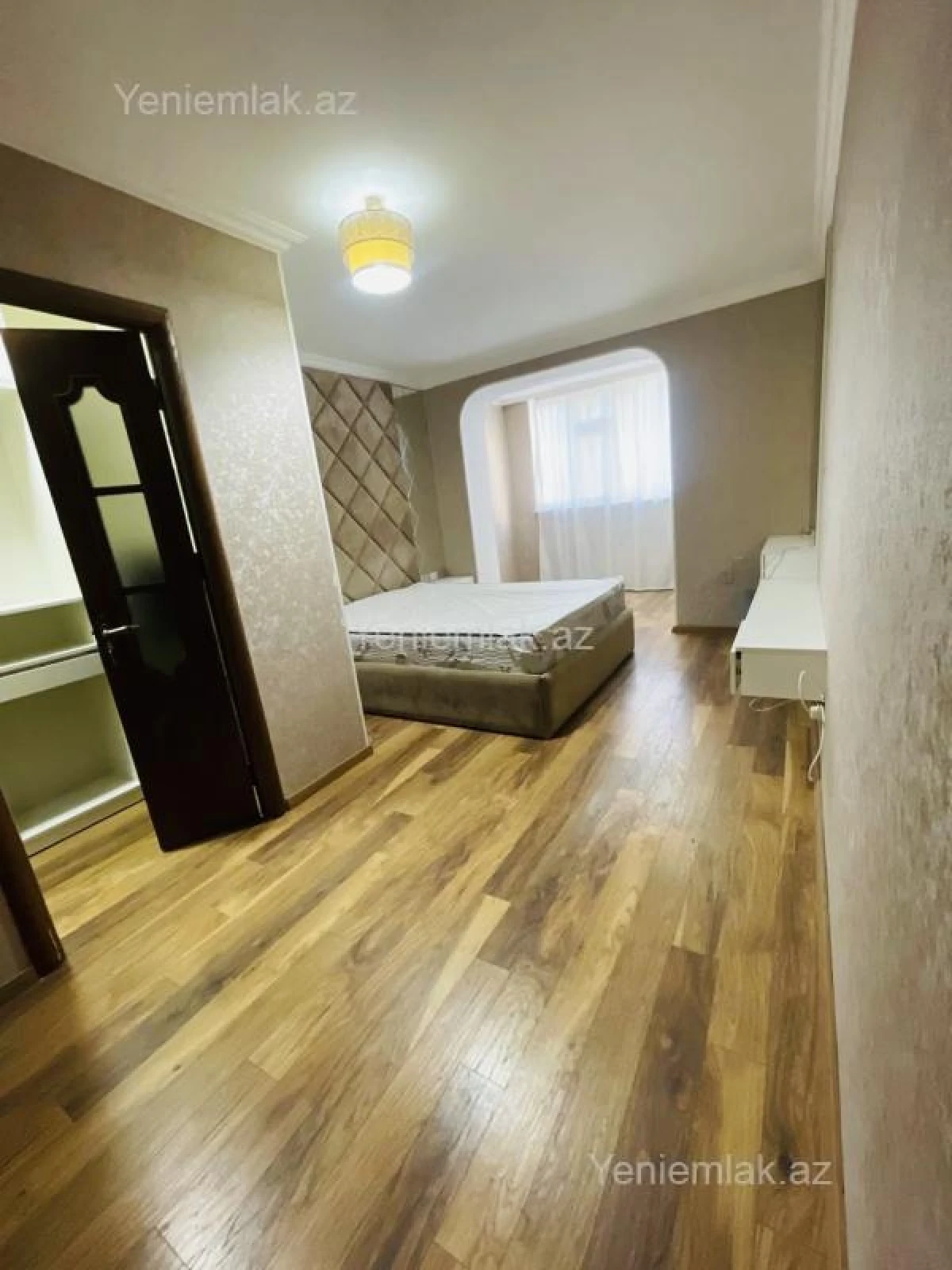 Satılır 3 otaqlı köhnə tikili 70 m²