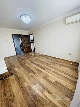 Satılır 3 otaqlı köhnə tikili 70 m² — Bakı, Nizami 3 otaq 70.00 m²