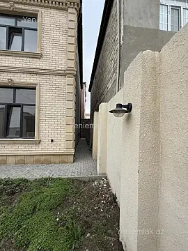 Satılır 4 otaqlı həyət evi 200 m²