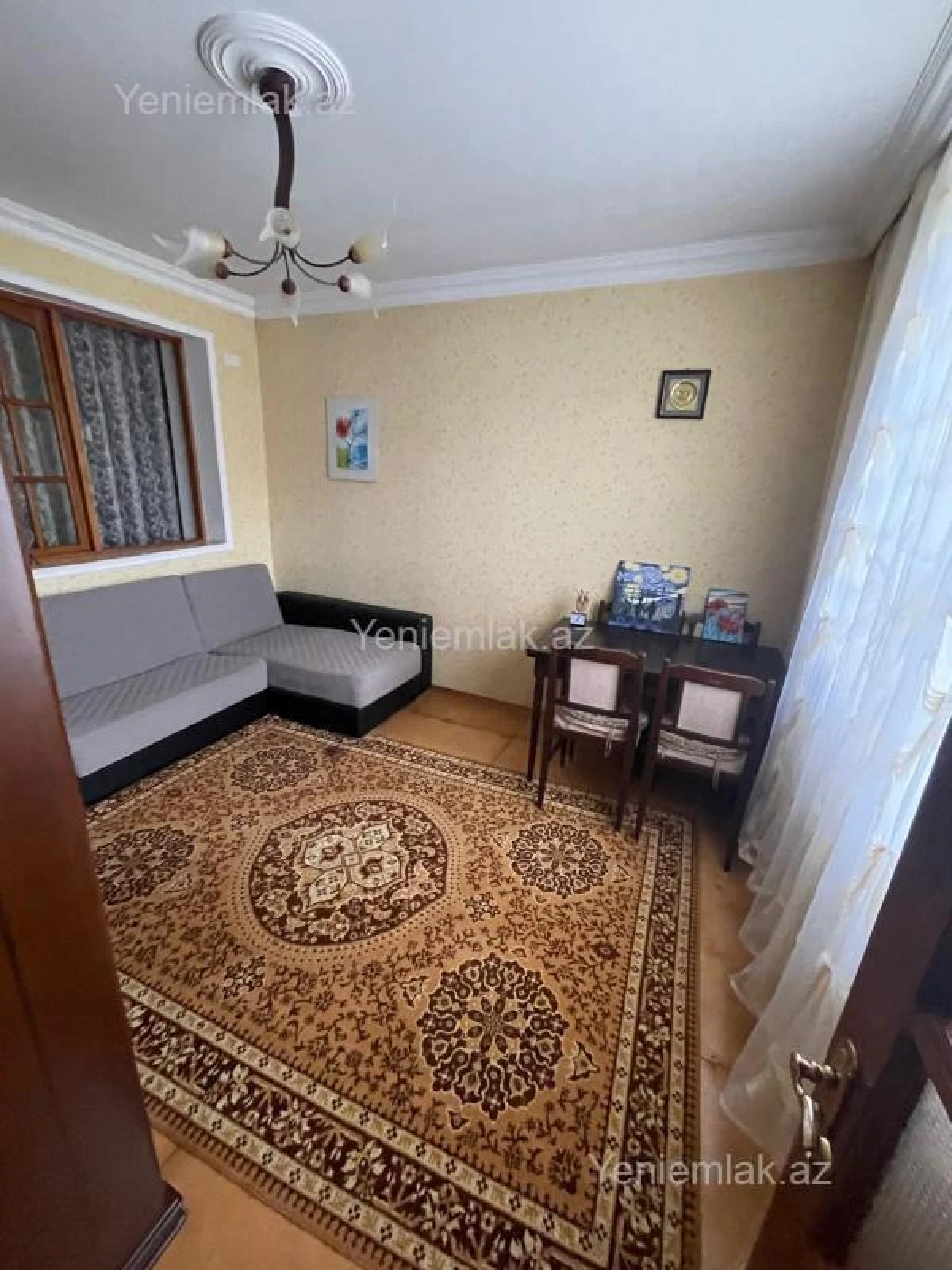 Satılır 3 otaqlı köhnə tikili 74 m²