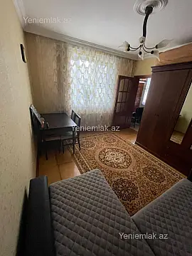 Satılır 3 otaqlı köhnə tikili 74 m²
